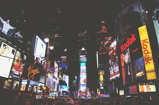 billboard - times square - image print resolution